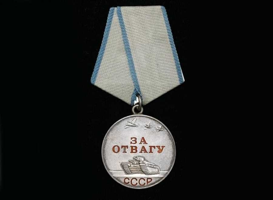 Медаль за героическое спасение жизней награда за отвагу и самоотверженность